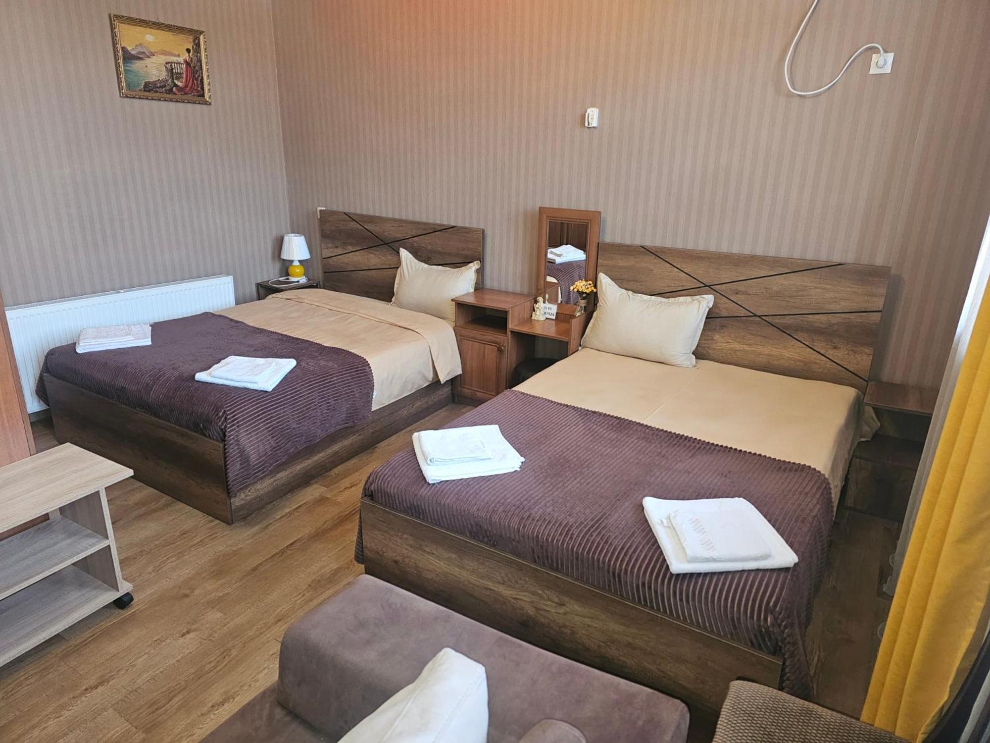 Golden Gate Otel Ahıska Dış mekan fotoğraf