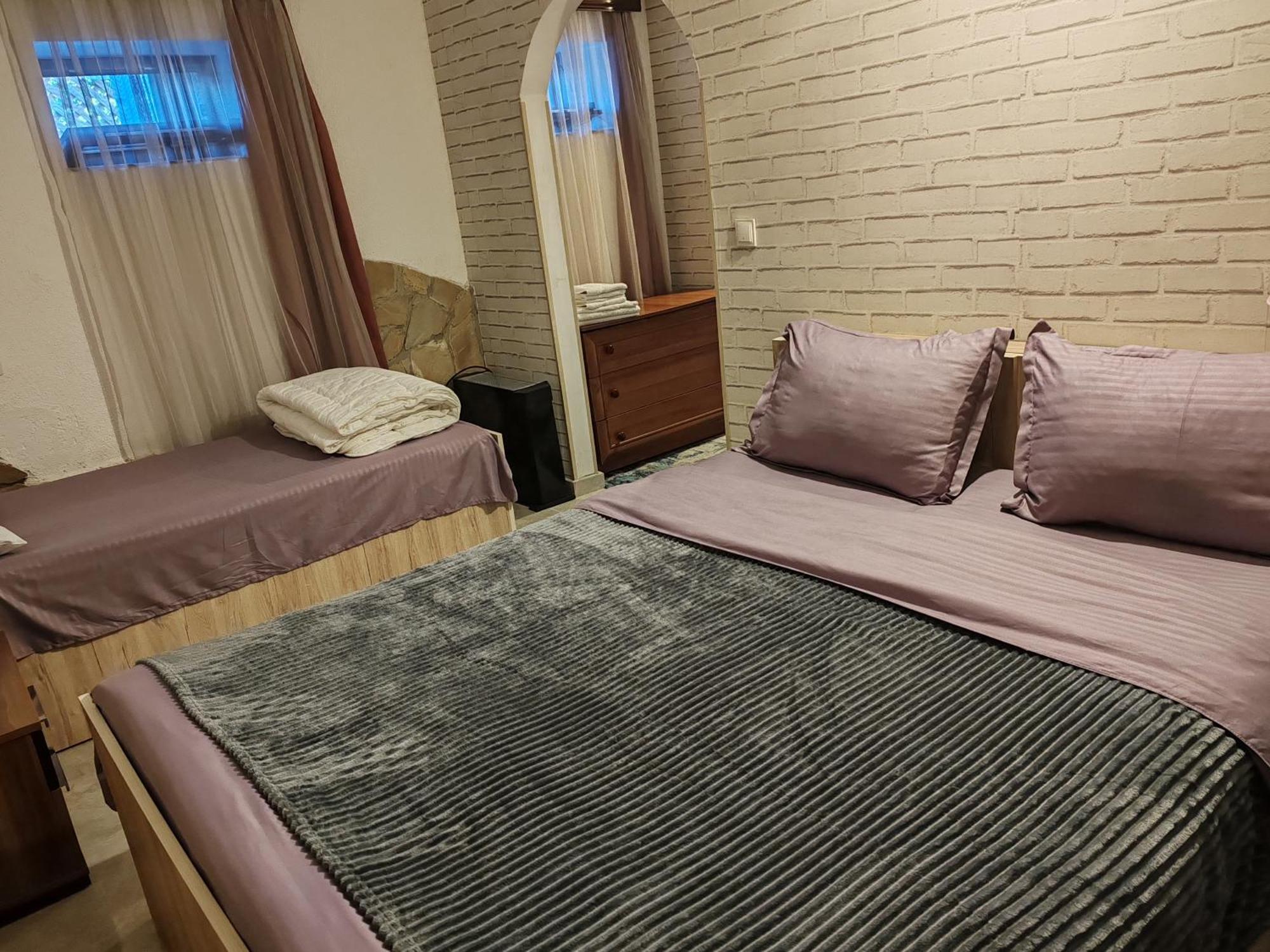 Golden Gate Otel Ahıska Dış mekan fotoğraf